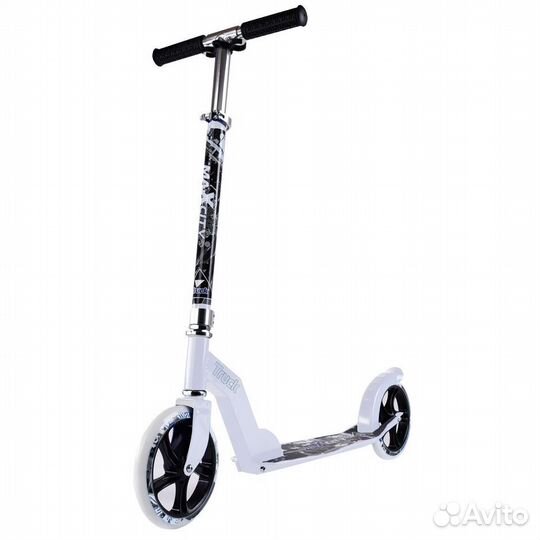 Самокат MC «Truck» колеса: 200 мм, цв. белый