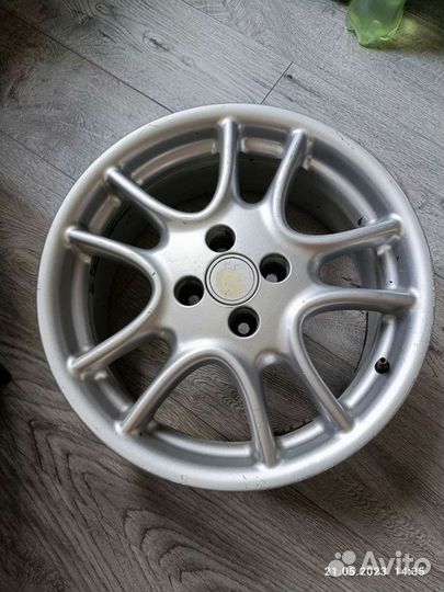 Литые диски r16