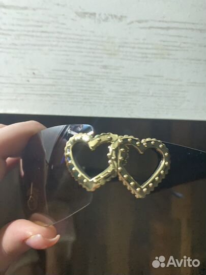 Солнечные очки женские