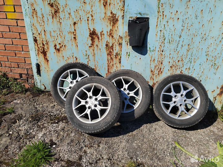 Летние колеса на Hyundai / Kia Nokian R15