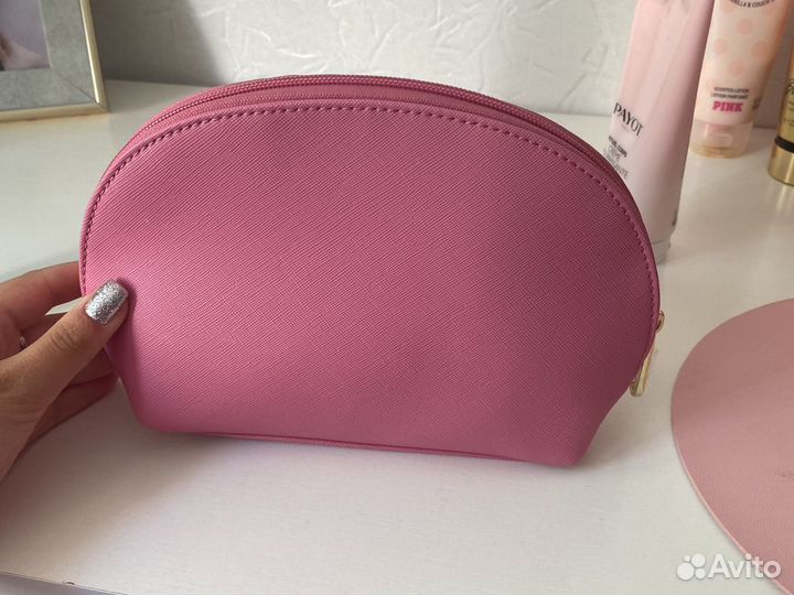 Косметичка guess оригинал