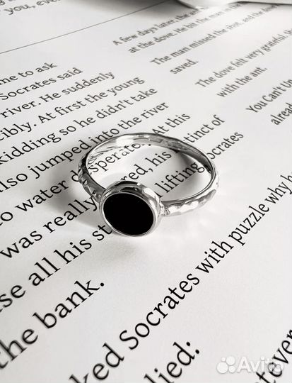 Кольцо серебо 925 с натуральным ониксом