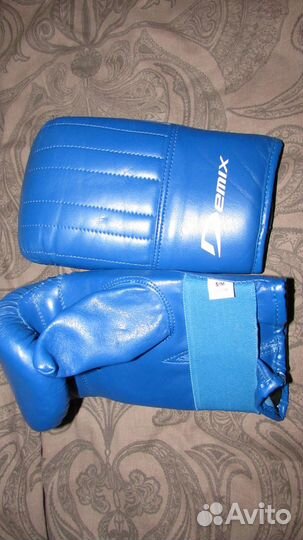 Боксерские перчатки 12 oz