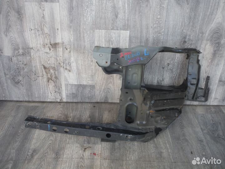 Панель фары левой Toyota Land Cruiser 200 2017