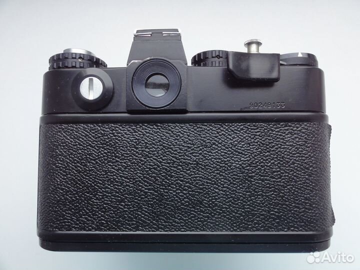 Пленочный фотоаппарат зенит- 12