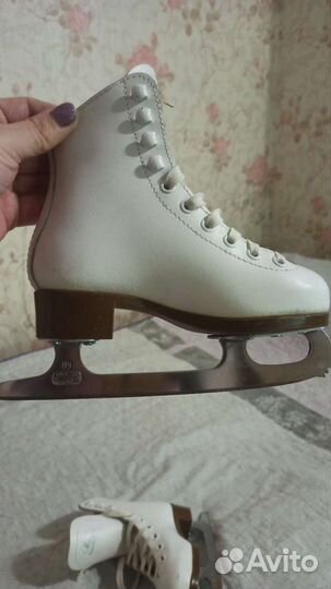 Коньки фигурные botas