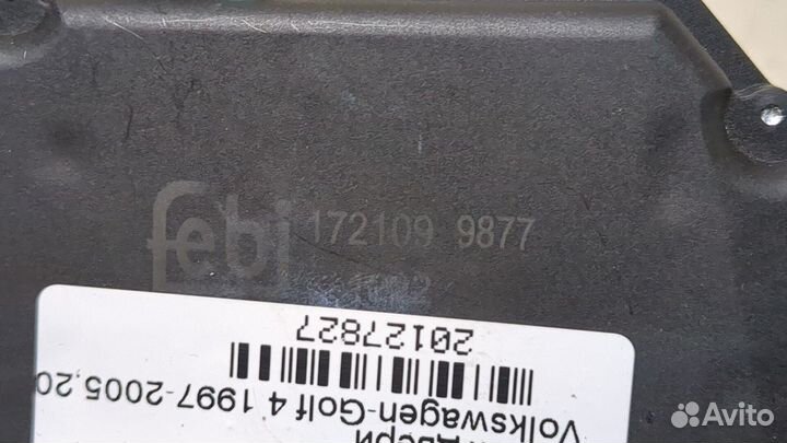 Замок двери левый передний Volkswagen Golf 4, 2002