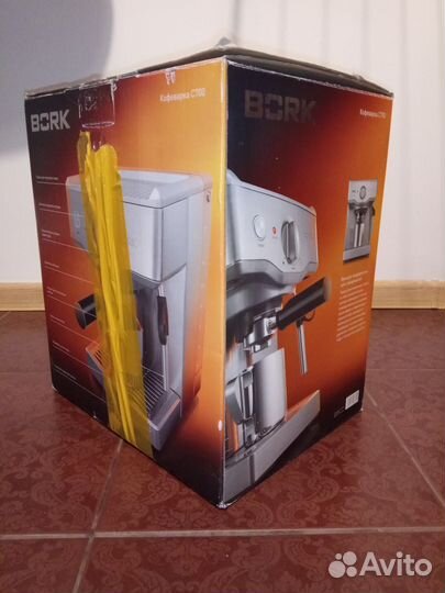 Кофеварка Bork C700