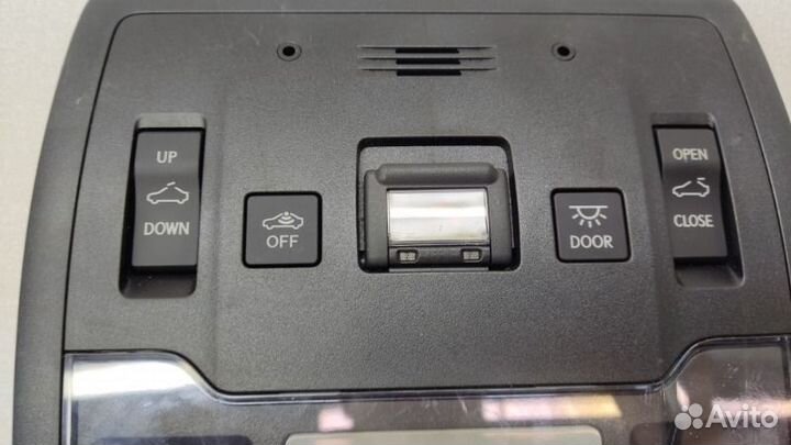 Плафон салонный передний Lexus Es300H axzh10