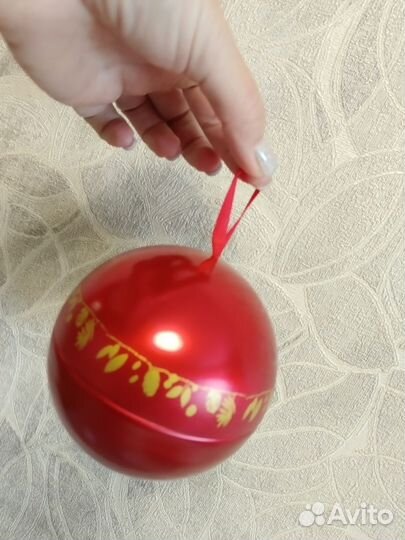 Новогодние игрушки