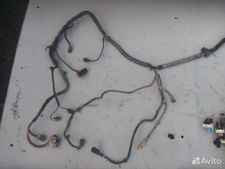 Проводка двигателя Citroen C4 B7 седан EP6cdtmd