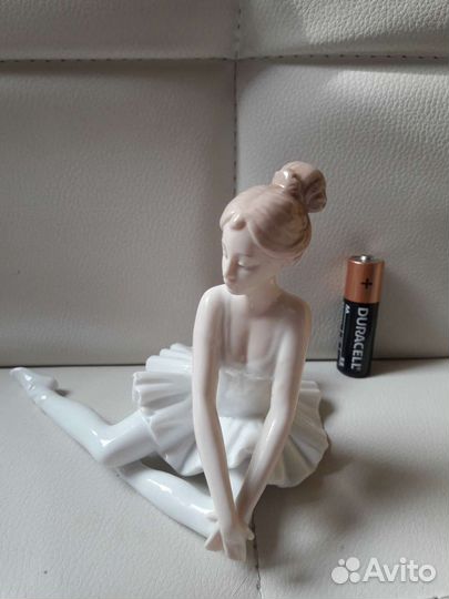 Статуэтка. Балерина. Фарфор