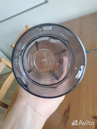 Измельчитель и шейкер от блендера philips HR2874