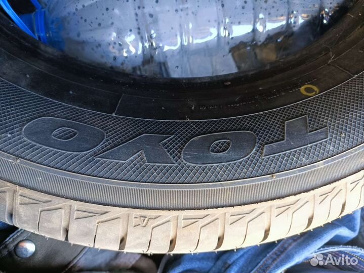 Toyo H05 215/60 R16
