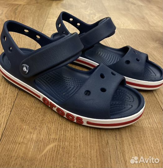 Crocs 1700