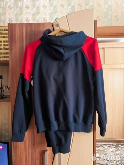 Спортивный костюм женский 50-52