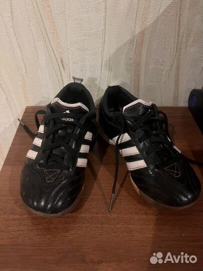 Кроссовки adidas детские 28