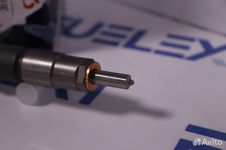 Форсунка топливная 0445120067