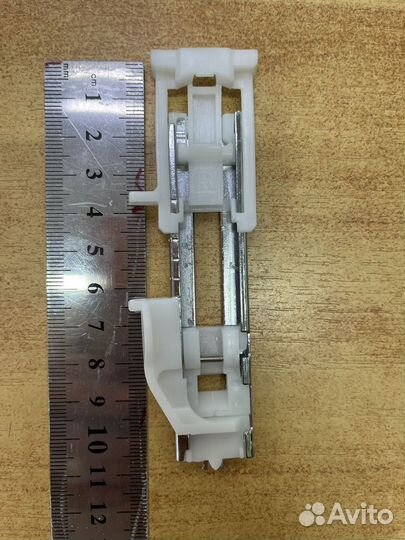 Лапка петельная для швейной машинки