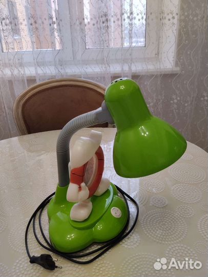 Лампа настольная