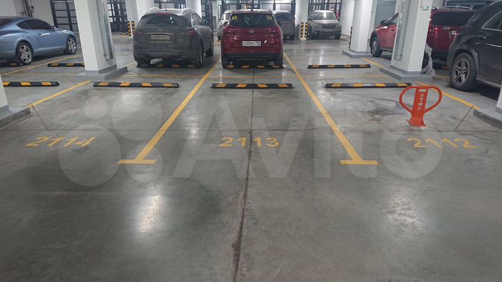 Машиноместо, 14 м²