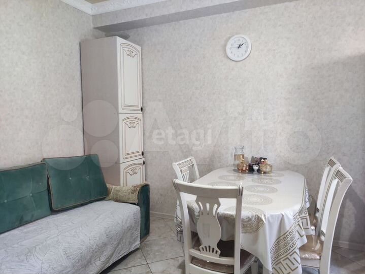 2-к. квартира, 91,6 м², 1/9 эт.