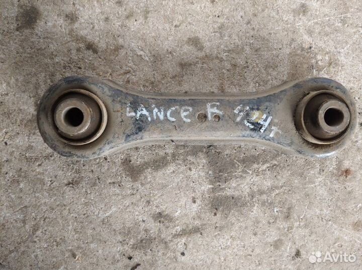 Рычаг задний левый Mitsubishi Lancer CX 2007-2017