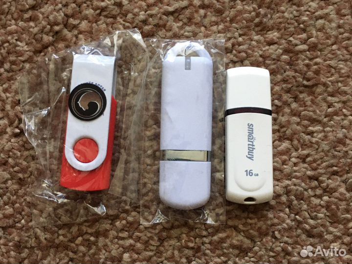 Флеш накопитель 16 32 GB