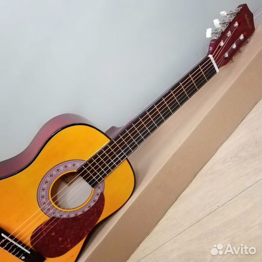 Гитара новая классическая