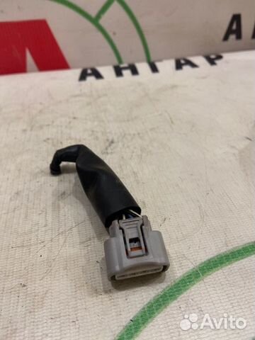 Разъем (фишка) катушки зажигания Toyota Avensis