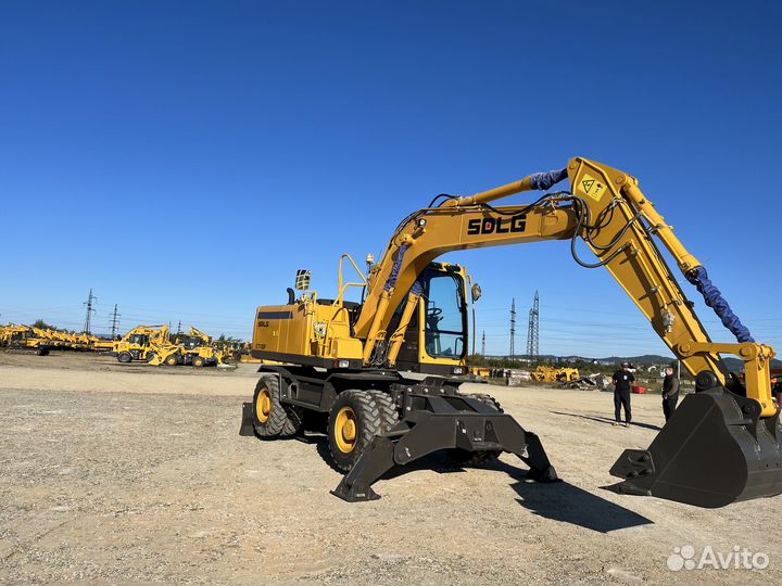 Колёсный экскаватор SDLG (LGCE) E7150F, 2023