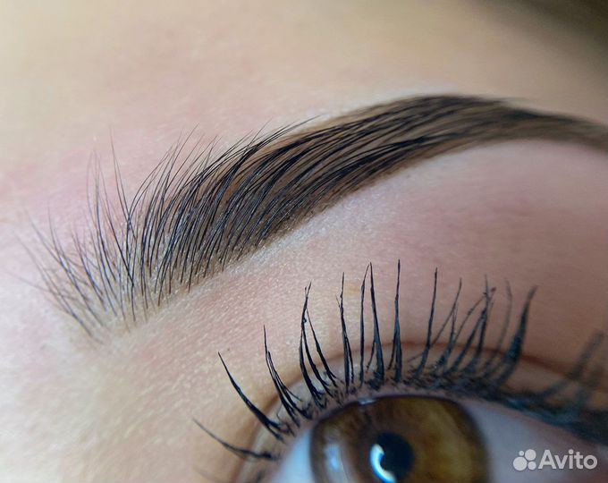 Оформление бровей