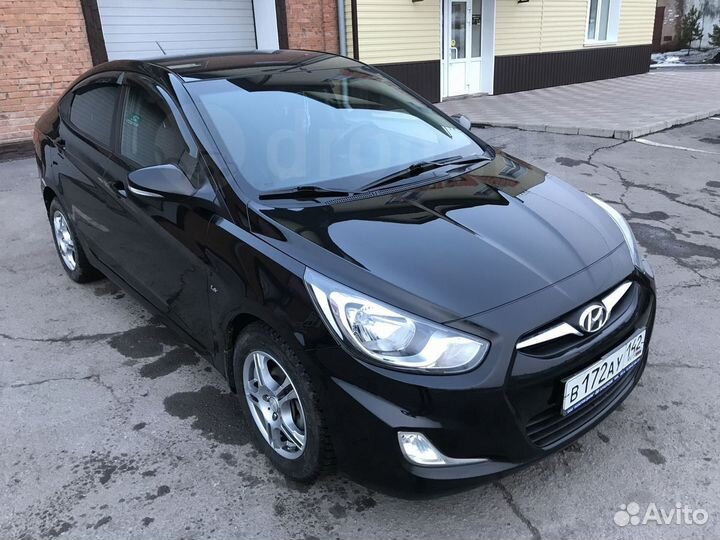 Лобовое стекло Киа Рио