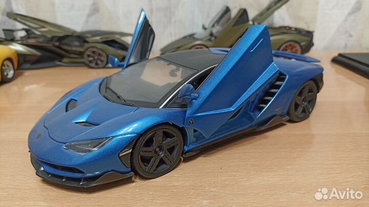 Lamborghini Centenario 1:18 Maisto