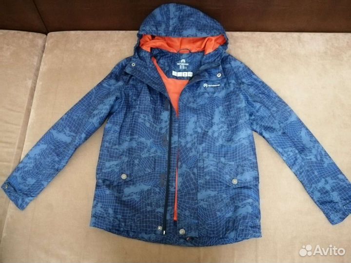 Ветровка для мальчика 152 см