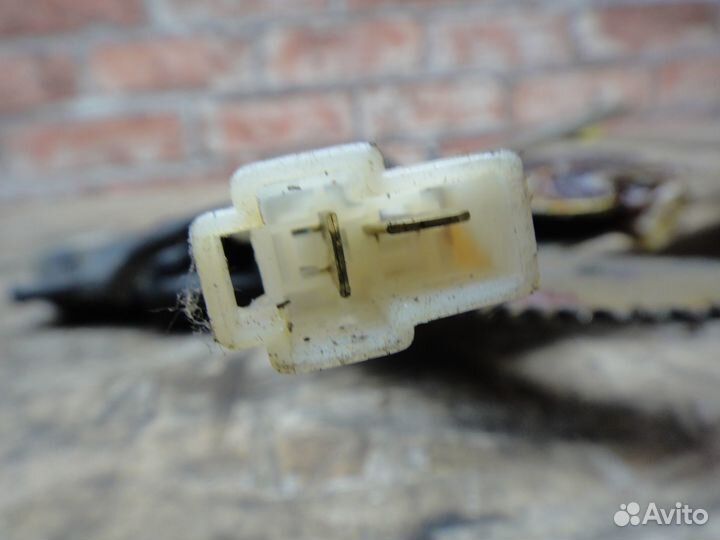 Стеклоподъемник эл. задний правый Great Wall Safe