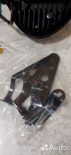 Фара 7-ми дюймовая универ. фара для мотоцикла