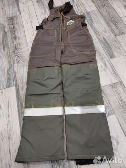 Зимний полукомбинезон новый