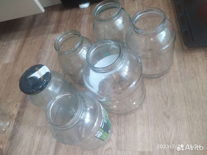 Банка стеклянная
