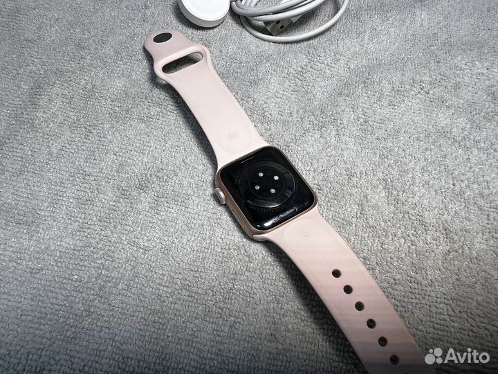 Смарт часы Apple Watch 6 40mm