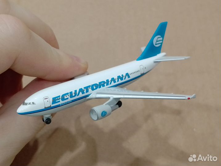 Airbus A310-300. Ecuatoriana