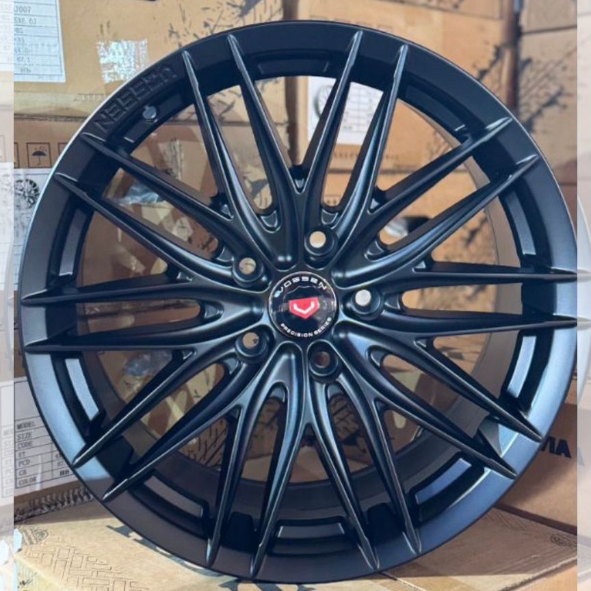 Литые диски Vossen VFS/4 7.5×R17 4×100