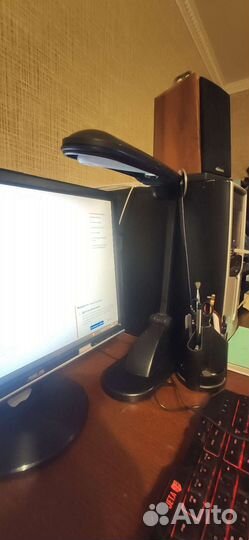 Настольный компьютер в сборе