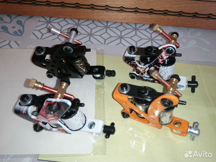 Новые тату машинки 4 шт. Набор на фото