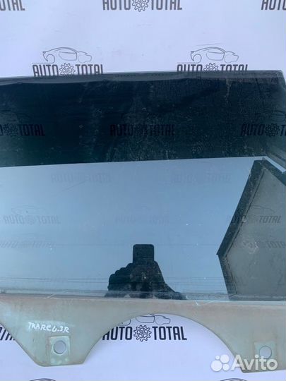 Стекло двери заднее правое Vw Touareg 7L7 BAC 2005