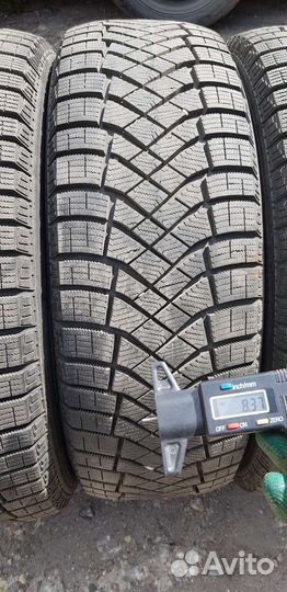 Pirelli Ice Zero FR 225/60 R18