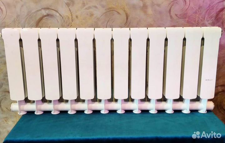 Биметаллические радиаторы Oasis Pro 500,Вешалка