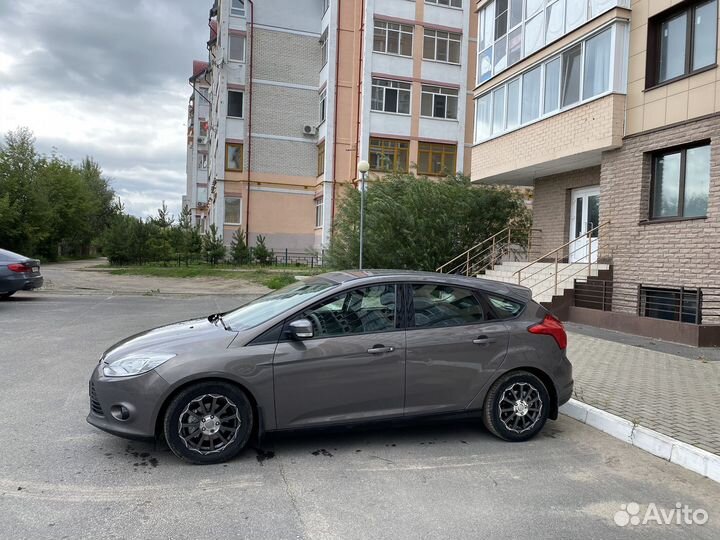 Ford Focus 1.6 AMT, 2011, 70 000 км