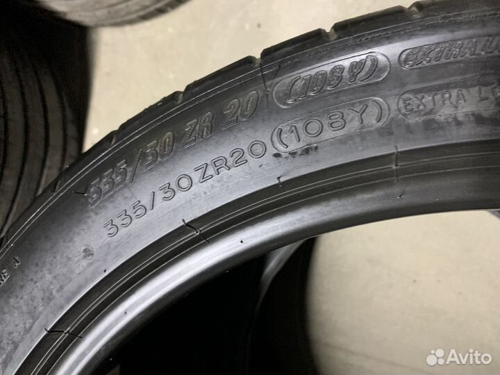 Michelin Pilot Super Sport 335/30 R20 108Y