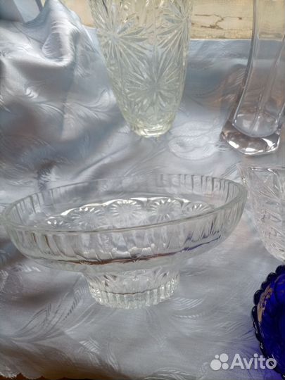 Столовая посуда стекло, хрусталь,фарфор